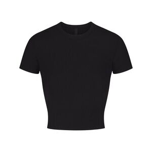 SKIMS SOFT LOUNGE CROPPED TSHIRT ONYX XS